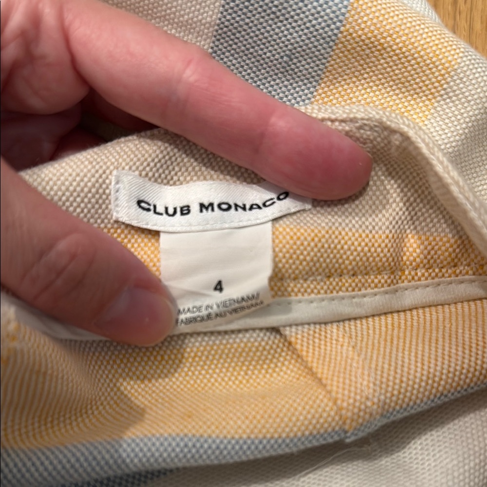 Club Monaco Striped linen cotton shorts, size 4 - Picture 3 of 4